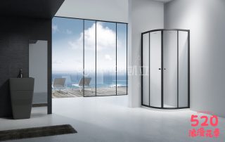 在整體淋浴房裝這種地面，下水快又防滑